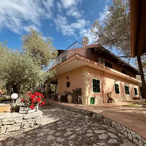 Pantalica Lato Villa